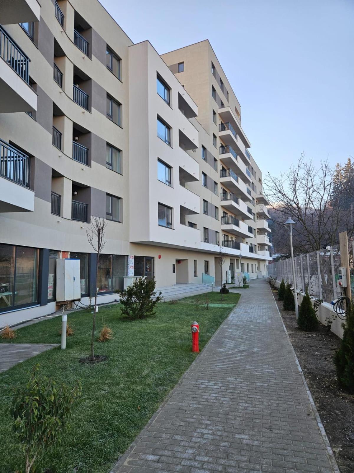 Garsoniera Gabrielle Apartment Brasov Exterior photo